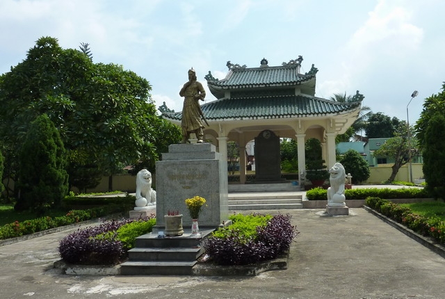 Khu di tích đền thờ Thượng Đẳng Thần Nguyễn Hữu Cảnh