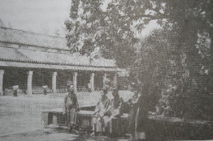 Du lịch Điện Phụng Tiên